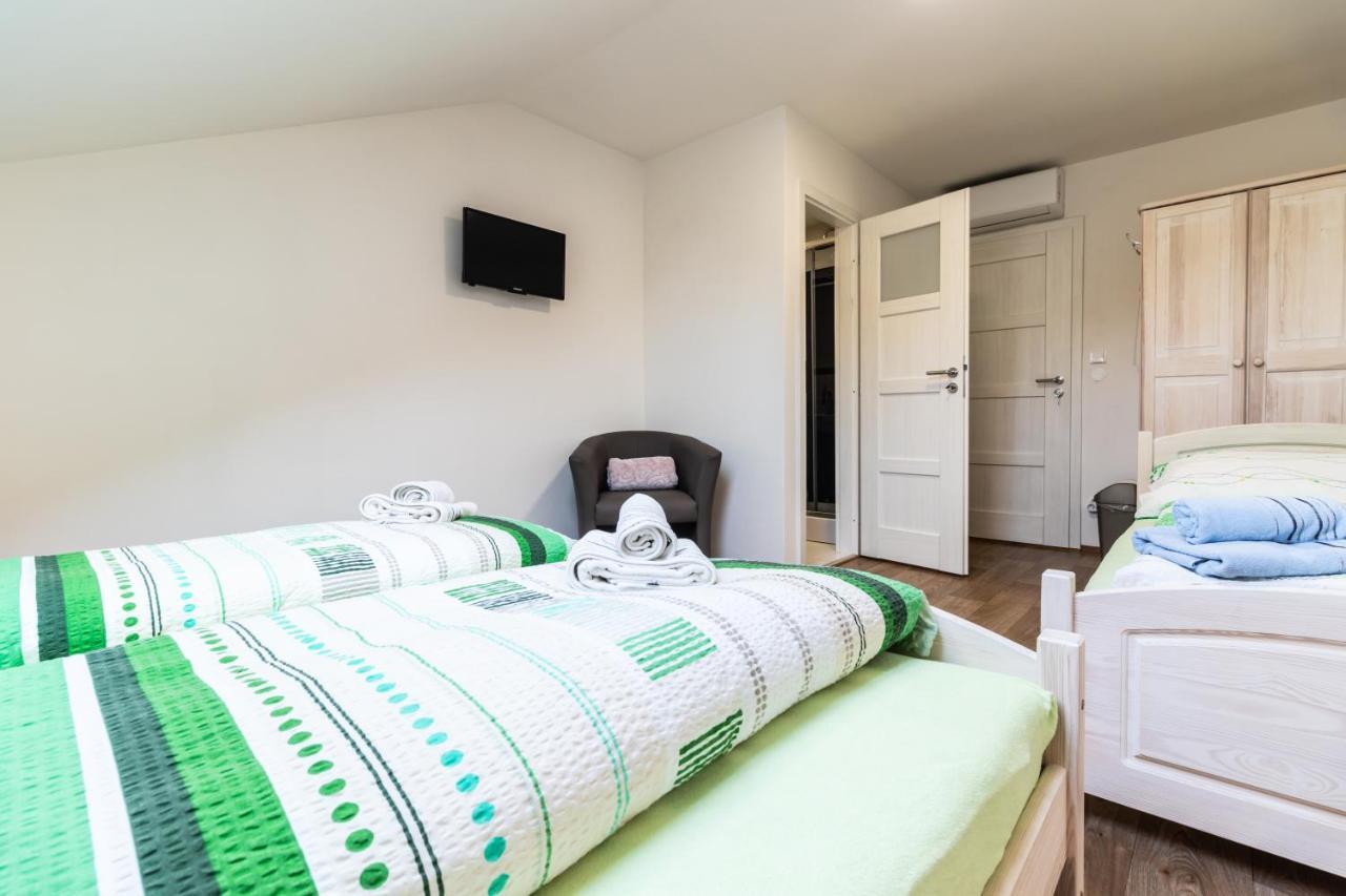 Vinarstvi Vymola Otel Mikulčice Dış mekan fotoğraf