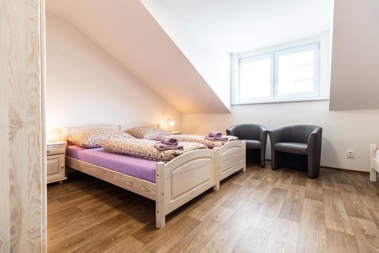 Vinarstvi Vymola Otel Mikulčice Dış mekan fotoğraf